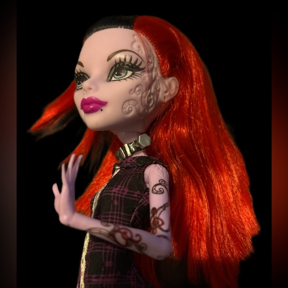 Freaky Fusion Operetta Monster High Dolls New not in box 11” 2011 - Picture 13 of 15